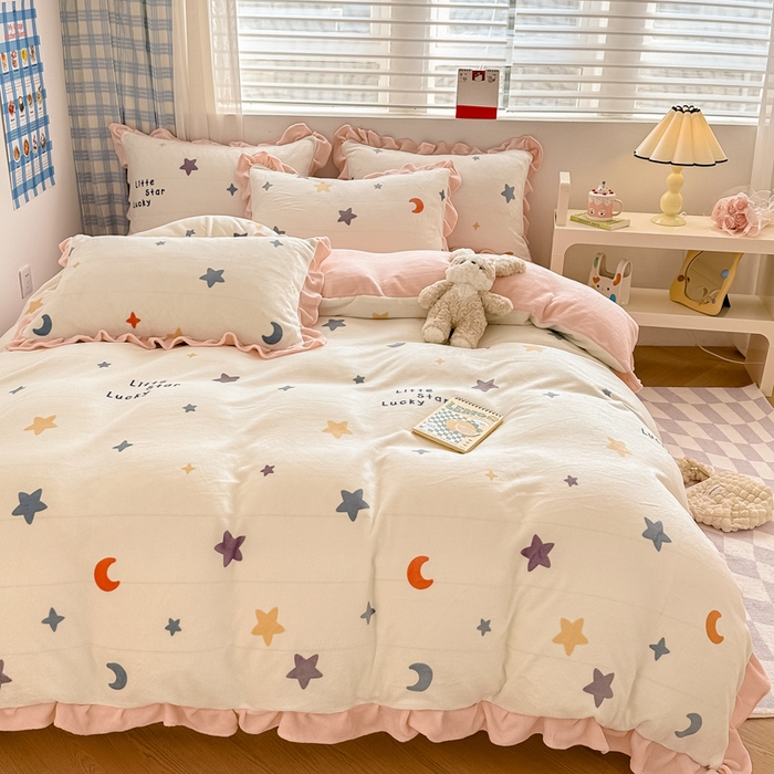 91家纺网 家纺一手货源 找家纺 懒猫家纺 2025新款韩版牛奶绒四件套 小星愿