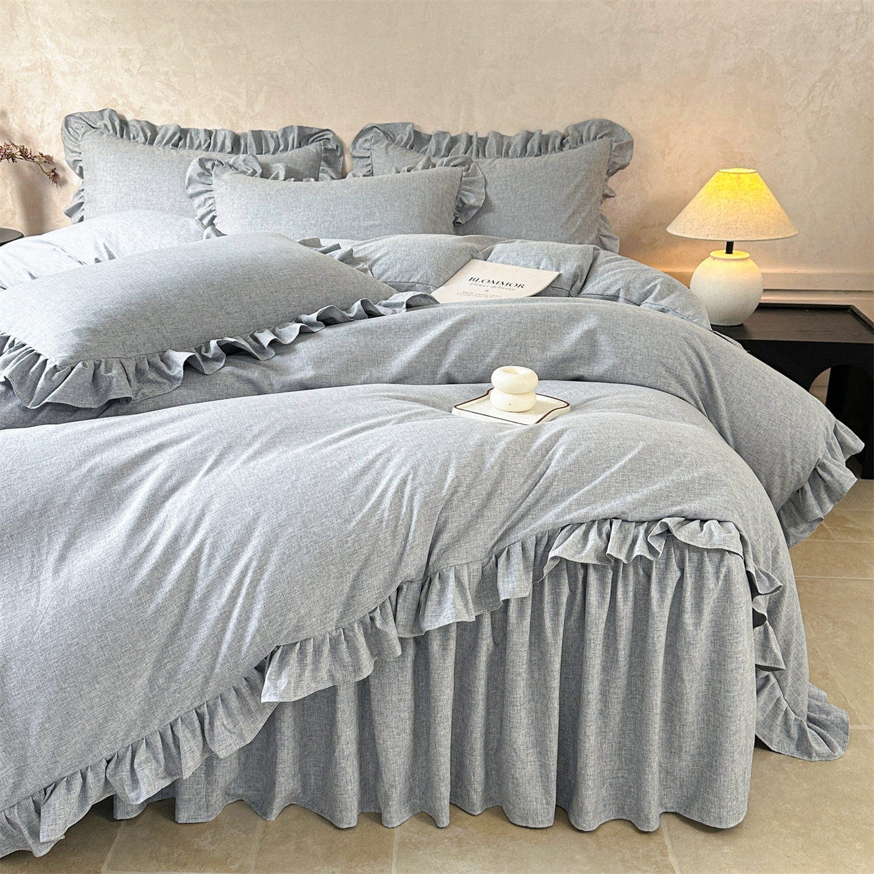 91家纺网 家纺一手货源 找家纺 忘忧草 2025新款纯色色织芙蓉棉床裙四件套-维密系列 维密-宁静蓝