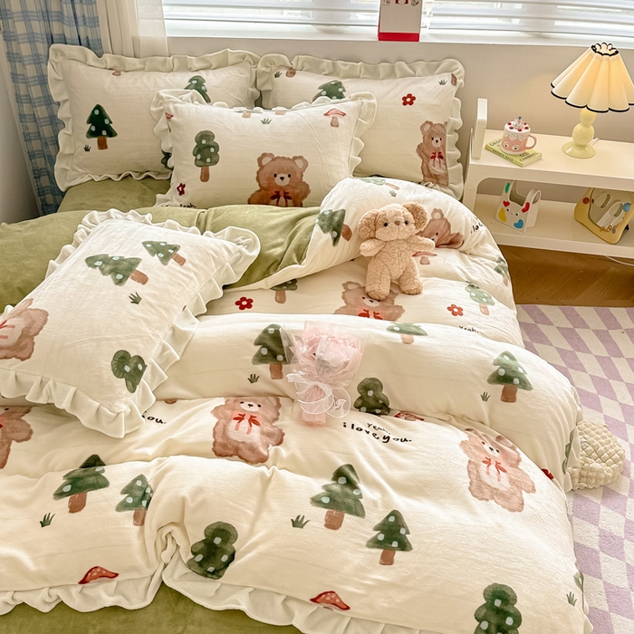 91家纺网 家纺一手货源 找家纺 懒猫家纺 2025新款韩版牛奶绒四件套 熊出没