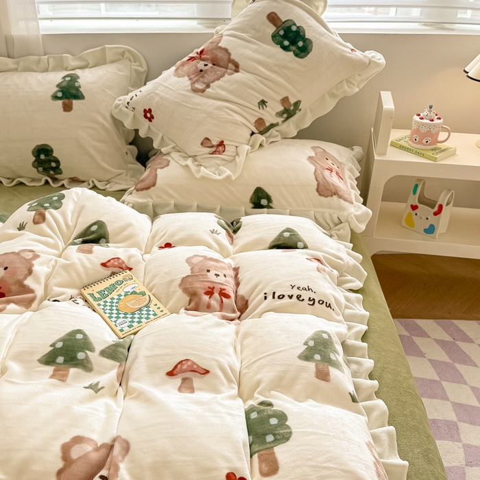 91家纺网 家纺一手货源 找家纺 懒猫家纺 2025新款韩版牛奶绒四件套 熊出没