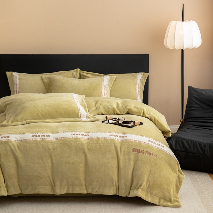 91家纺网 家纺一手货源 找家纺 （总）懒猫家纺 2025新款刺绣贴布绣牛奶绒四件套-珍妮