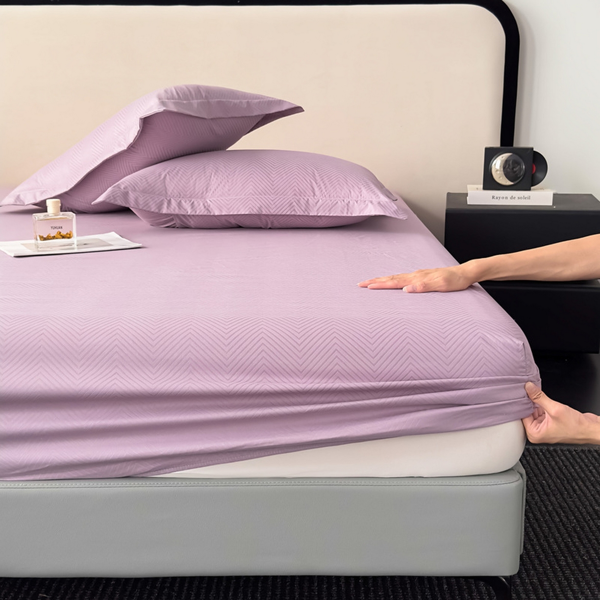 91家纺网 家纺一手货源 找家纺 露梦家纺 2025外贸内销跨境电商亚马逊速卖通磨毛单床笠三件套欧美尺寸多多跨境平台TEMU SHEIN笠高30 波纹-紫色