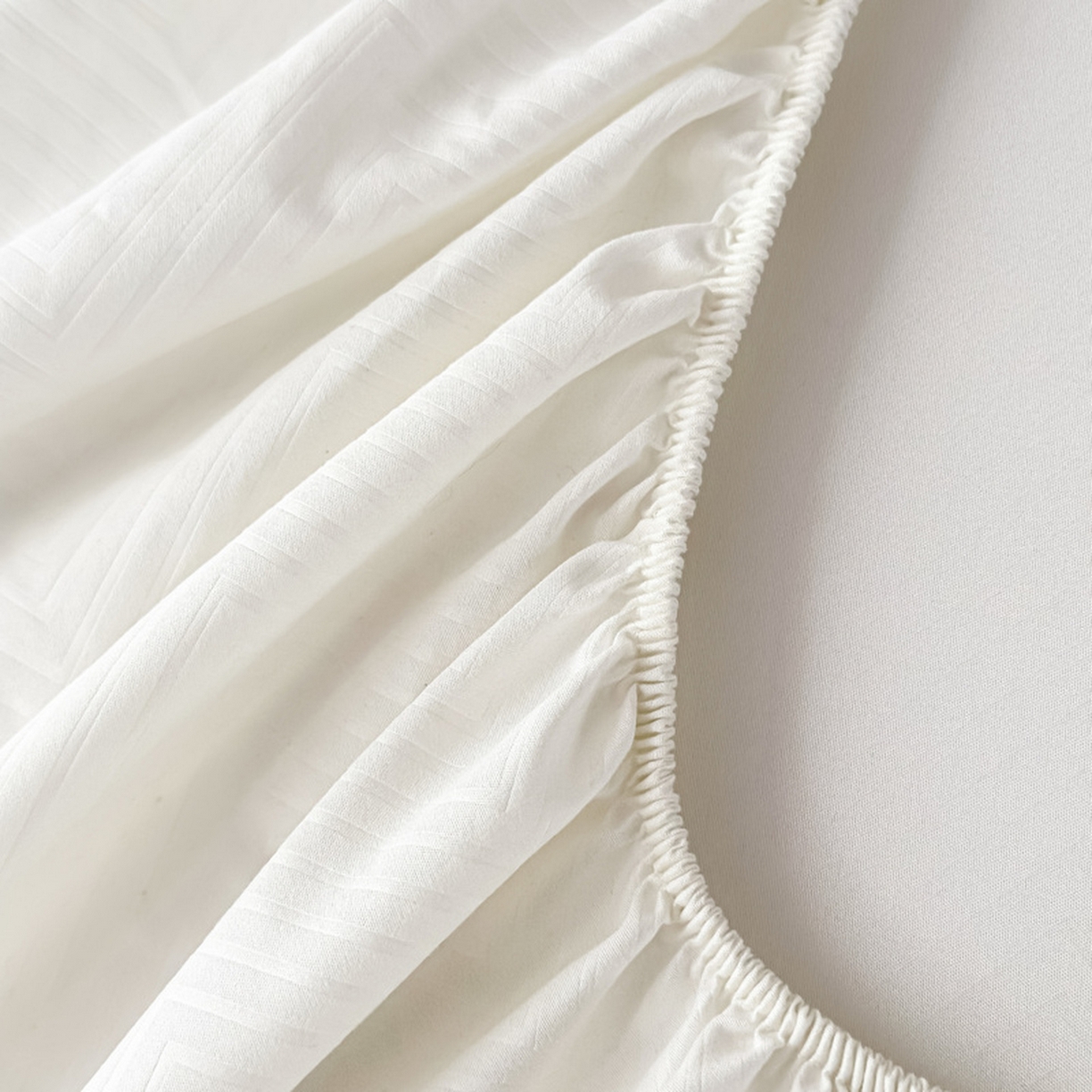 91家纺网 家纺一手货源 找家纺 露梦家纺 2025外贸内销跨境电商亚马逊速卖通磨毛单床笠三件套欧美尺寸多多跨境平台TEMU SHEIN笠高30 波纹-本白