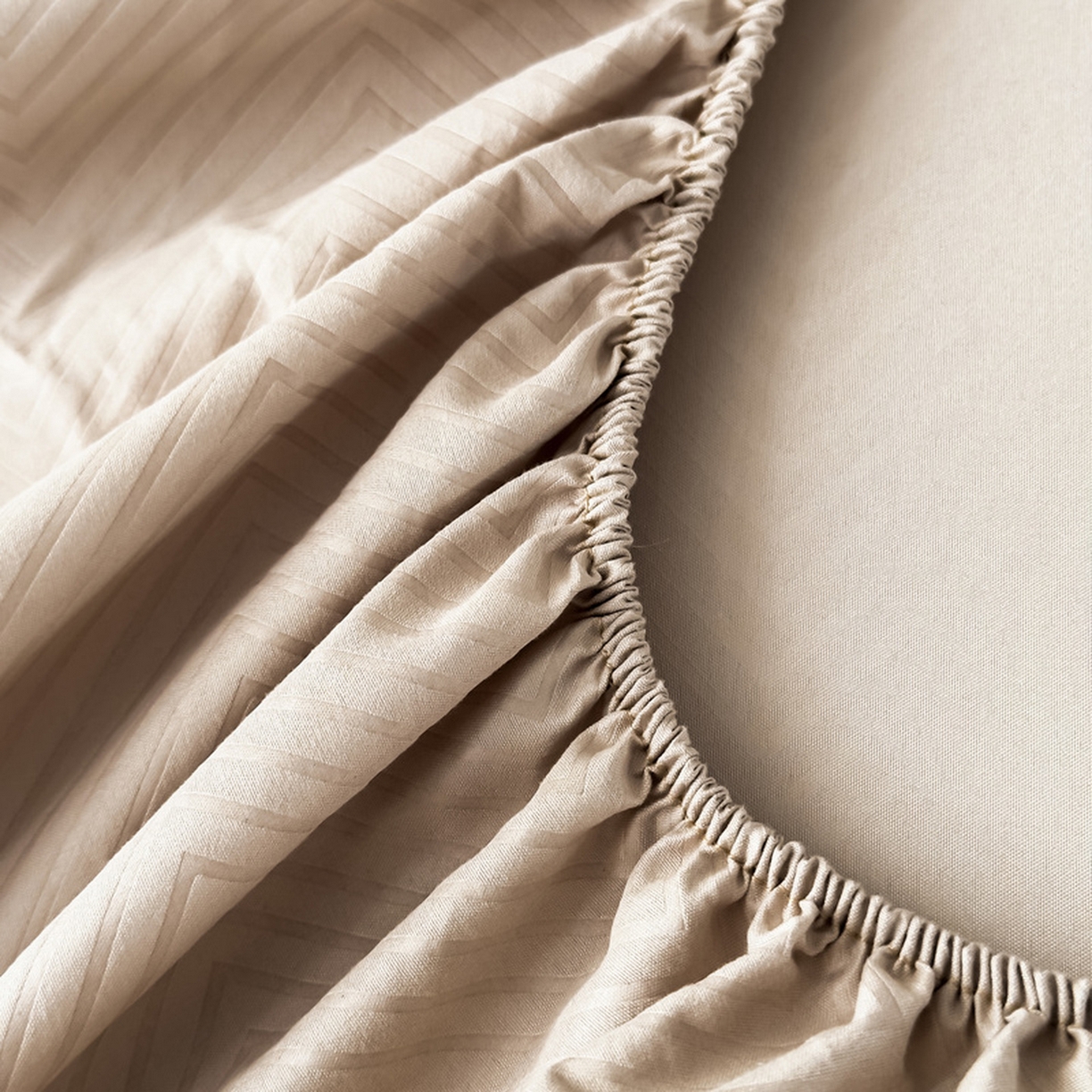 91家纺网 家纺一手货源 找家纺 露梦家纺 2025外贸内销跨境电商亚马逊速卖通磨毛单床笠三件套欧美尺寸多多跨境平台TEMU SHEIN笠高30 波纹-卡其