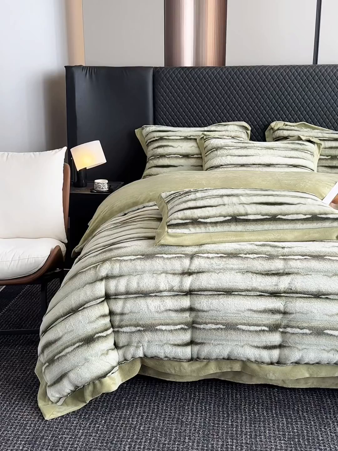 91家纺网 家纺一手货源 找家纺 （总）懒猫家纺 2025新款兔毛绒拼角四件套-赫拉