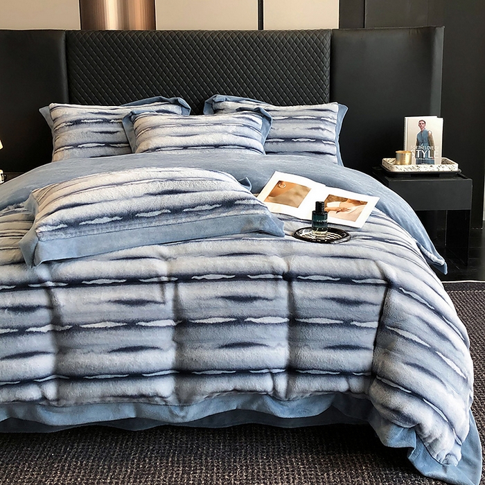 91家纺网 家纺一手货源 找家纺 懒猫家纺 2025新款兔毛绒拼角四件套-赫拉 赫拉-钻石蓝