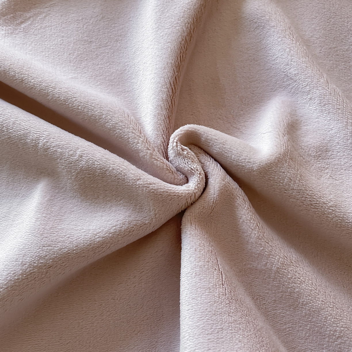 91家纺网 家纺一手货源 找家纺 ab家纺 2025新款纯色高克重牛奶绒双拼单被套 豆沙深灰