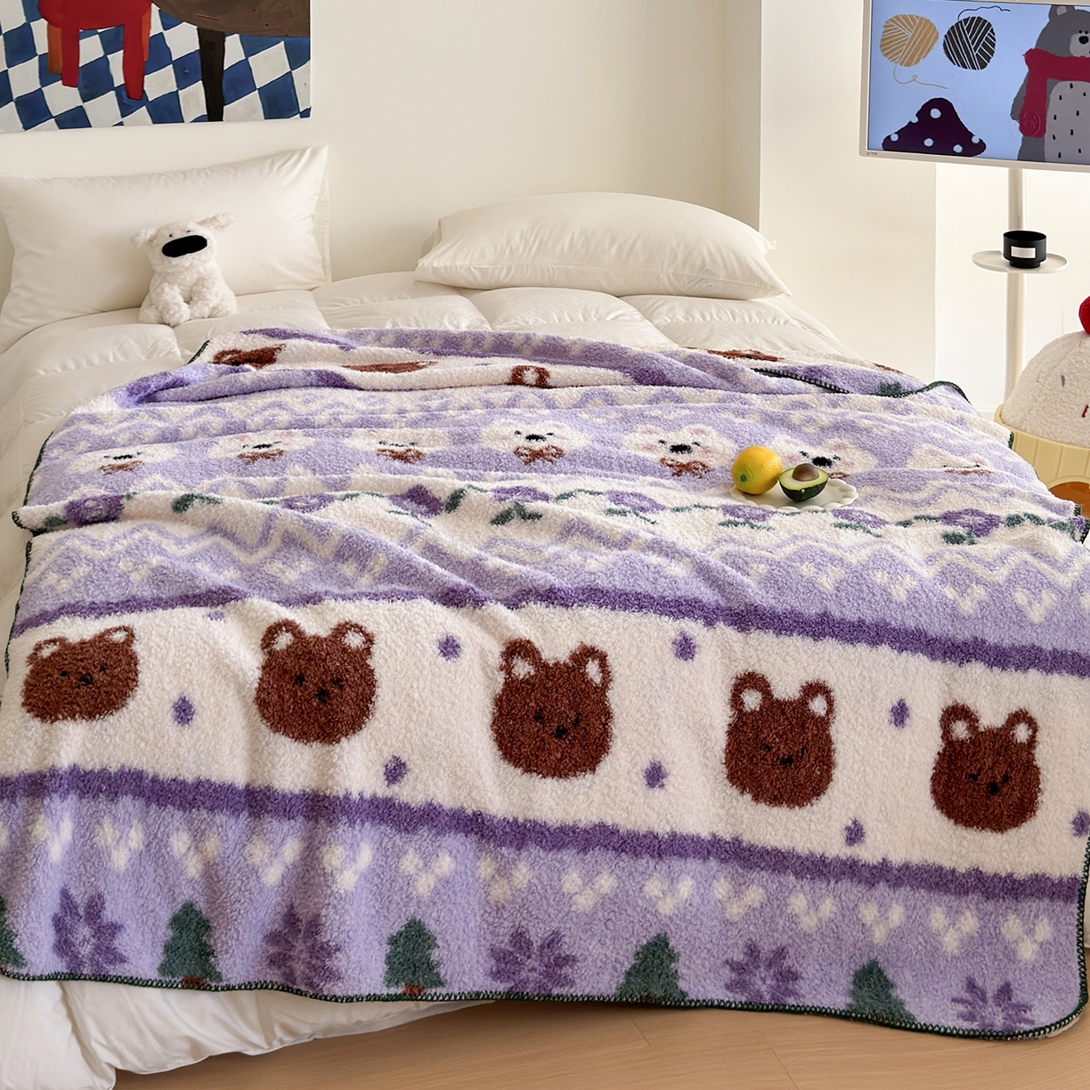 91家纺网 家纺一手货源 找家纺 舒隅家纺 2025新款A类卡通休闲半边绒三角针毛毯 森系萌宠-紫