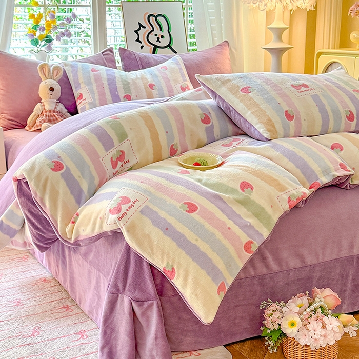 91家纺网 家纺一手货源 找家纺 九诺家纺 2025秋冬新款牛奶绒床单四件套【圆角吊边花边床单】 彩虹草莓