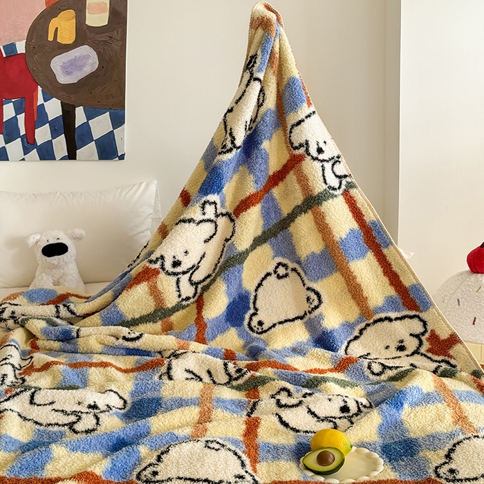 91家纺网 家纺一手货源 找家纺 舒隅家纺 2025新款A类卡通休闲半边绒三角针毛毯 线条小狗-蓝