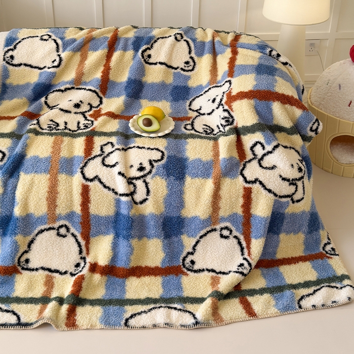 91家纺网 家纺一手货源 找家纺 舒隅家纺 2025新款A类卡通休闲半边绒三角针毛毯 线条小狗-蓝