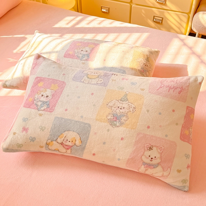 91家纺网 家纺一手货源 找家纺 九诺家纺 2025秋冬新款牛奶绒床单四件套【圆角吊边花边床单】 萌宠之家