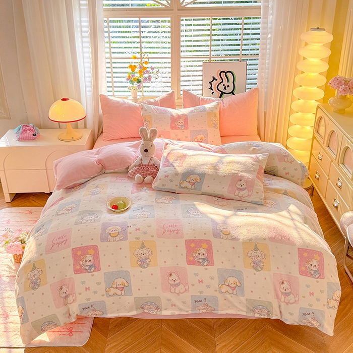 91家纺网 家纺一手货源 找家纺 九诺家纺 2025秋冬新款牛奶绒床单四件套【圆角吊边花边床单】 萌宠之家