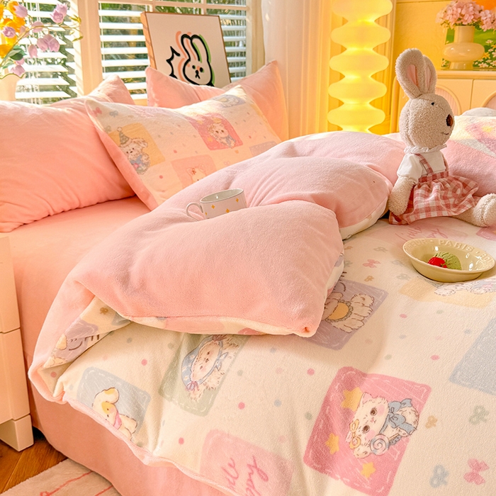 91家纺网 家纺一手货源 找家纺 九诺家纺 2025秋冬新款牛奶绒床单四件套【圆角吊边花边床单】 萌宠之家