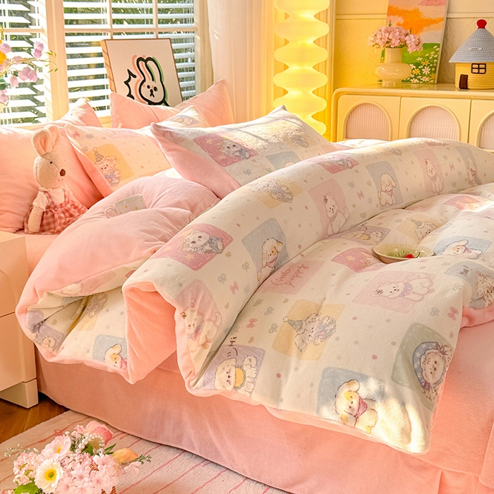 91家纺网 家纺一手货源 找家纺 九诺家纺 2025秋冬新款牛奶绒床单四件套【圆角吊边花边床单】 萌宠之家