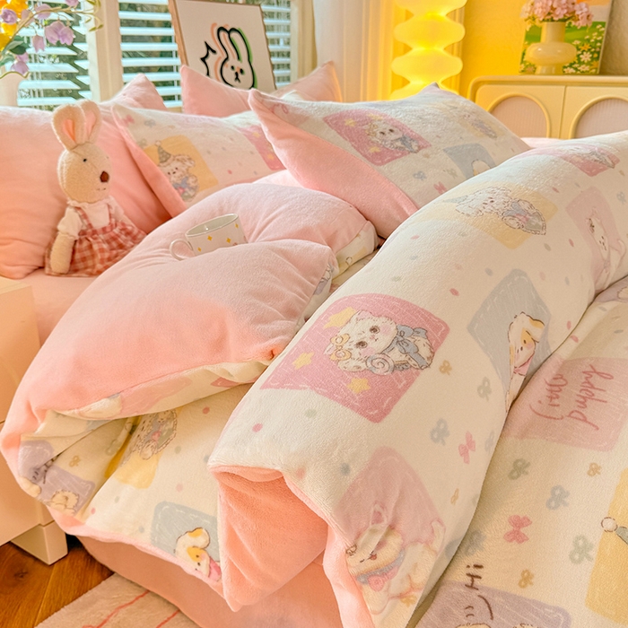 91家纺网 家纺一手货源 找家纺 九诺家纺 2025秋冬新款牛奶绒床单四件套【圆角吊边花边床单】 萌宠之家