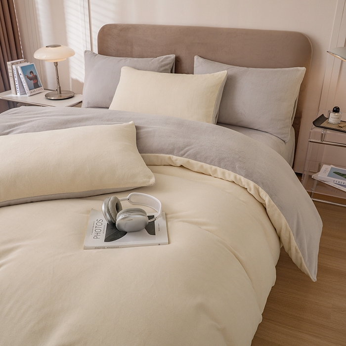 91家纺网 家纺一手货源 找家纺 大元 2025新款A类高克重素色双拼牛奶绒四件套 米白-米灰