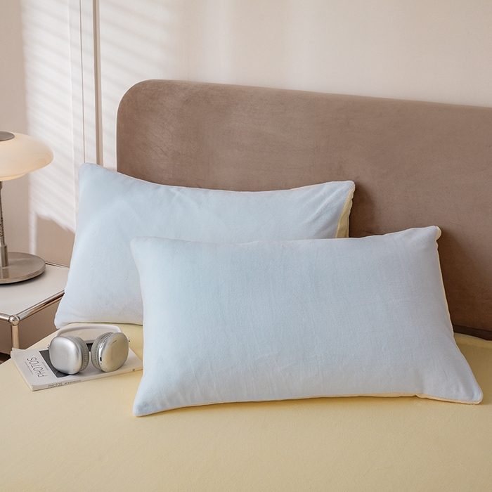 91家纺网 家纺一手货源 找家纺 大元 2025新款A类高克重素色双拼牛奶绒四件套 浅蓝-奶黄