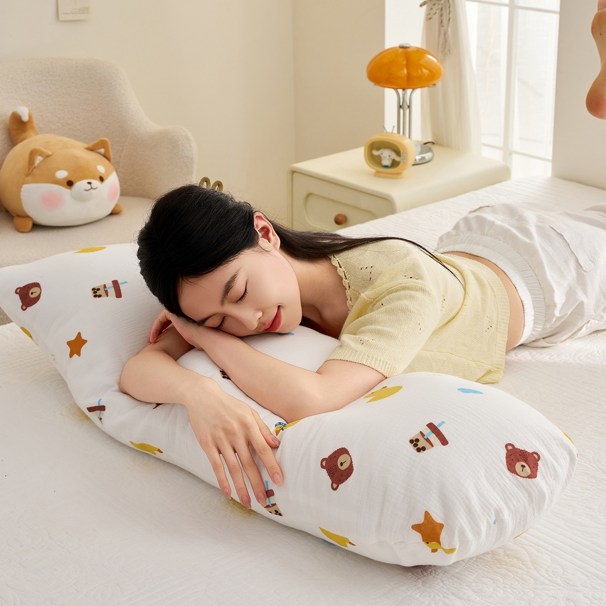 91家纺网 家纺一手货源 找家纺 乐可 2025新款亲肤柔软全棉纯棉纱布抱枕 全棉纱布抱枕-BB1小熊黄鸭