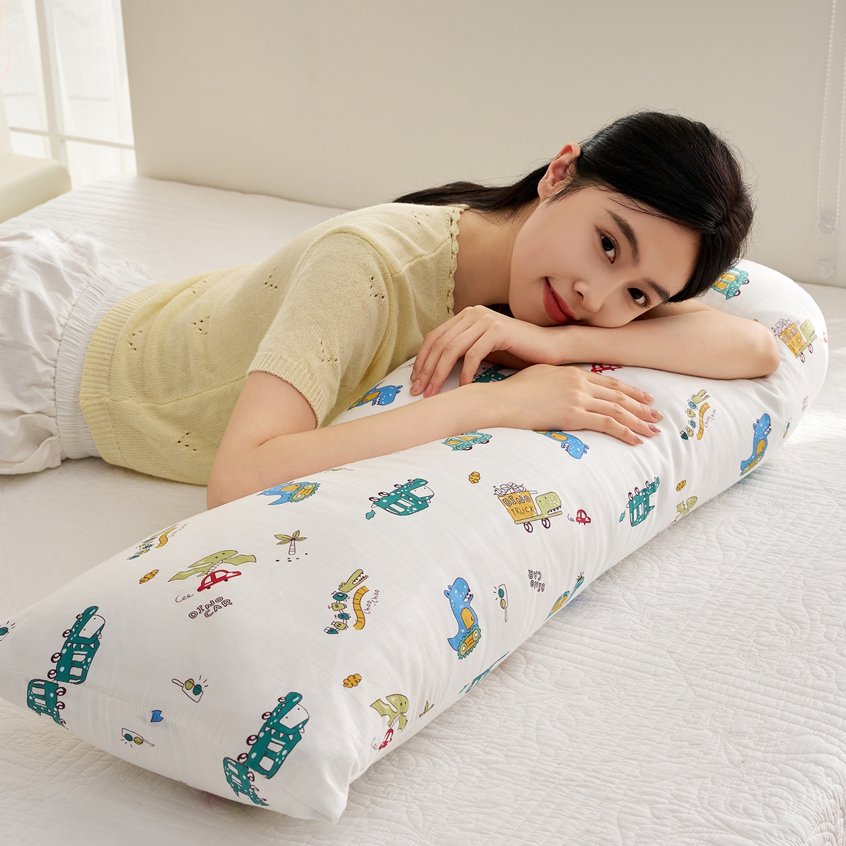 91家纺网 家纺一手货源 找家纺 乐可 2025新款全棉纯棉双层纱抱枕 全棉双层纱抱枕-BC1恐龙战车白