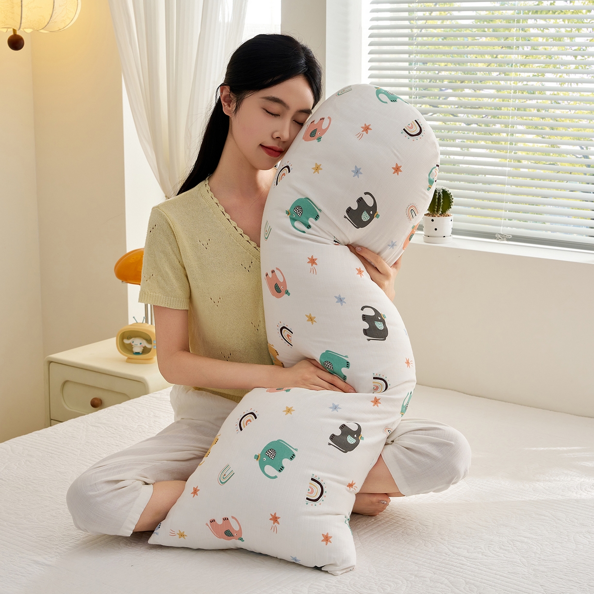 乐可 2025新款全棉纯棉双层纱抱枕 全棉双层纱抱枕-BC1礼帽小象白