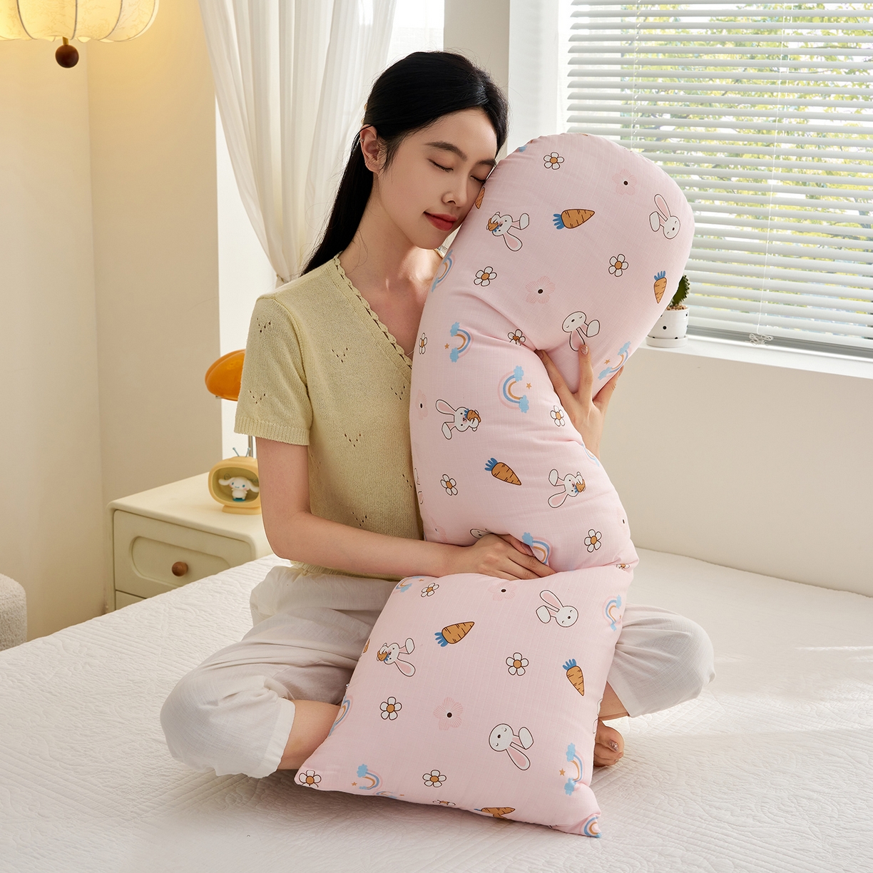 乐可 2025新款全棉纯棉双层纱抱枕 全棉双层纱抱枕-BC1萝卜兔粉