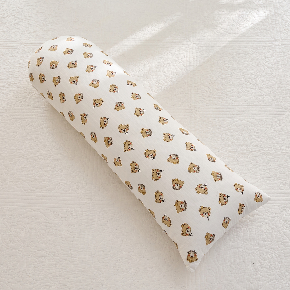 91家纺网 家纺一手货源 找家纺 乐可 2025新款全棉纯棉双层纱抱枕 全棉双层纱抱枕-BC1小熊王子白