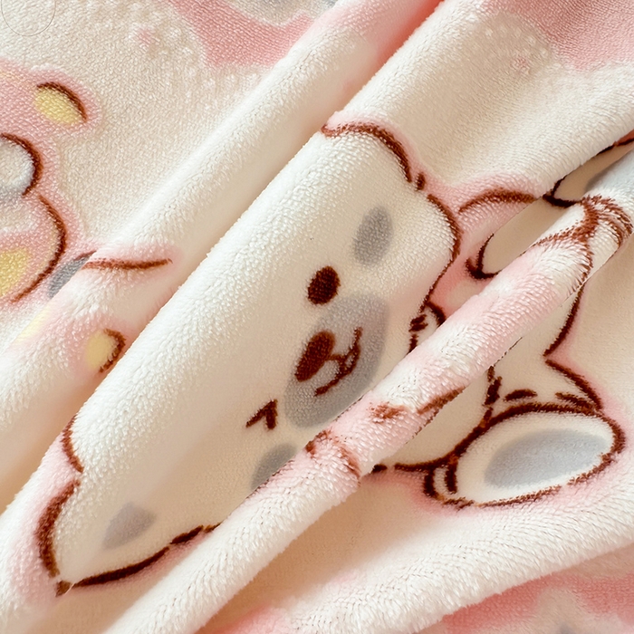 91家纺网 家纺一手货源 找家纺 懒猫家纺 2025新款印花牛奶绒雕花四件套 小熊多多