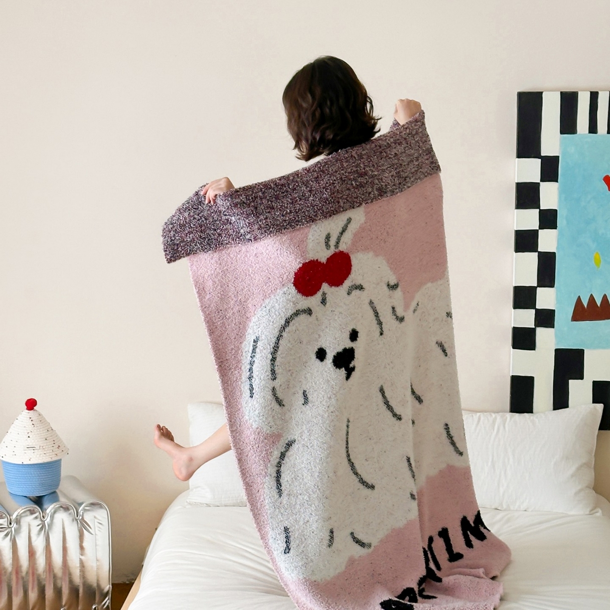 91家纺网 家纺一手货源 找家纺 觅糖家纺 2025新款卡通半边绒毛毯毯子系列 粉色泡芙