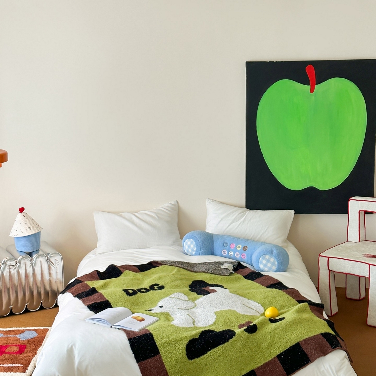 91家纺网 家纺一手货源 找家纺 觅糖家纺 2025新款卡通半边绒毛毯毯子系列 漫步小狗