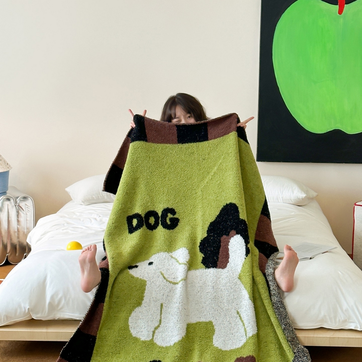 91家纺网 家纺一手货源 找家纺 觅糖家纺 2025新款卡通半边绒毛毯毯子系列 漫步小狗