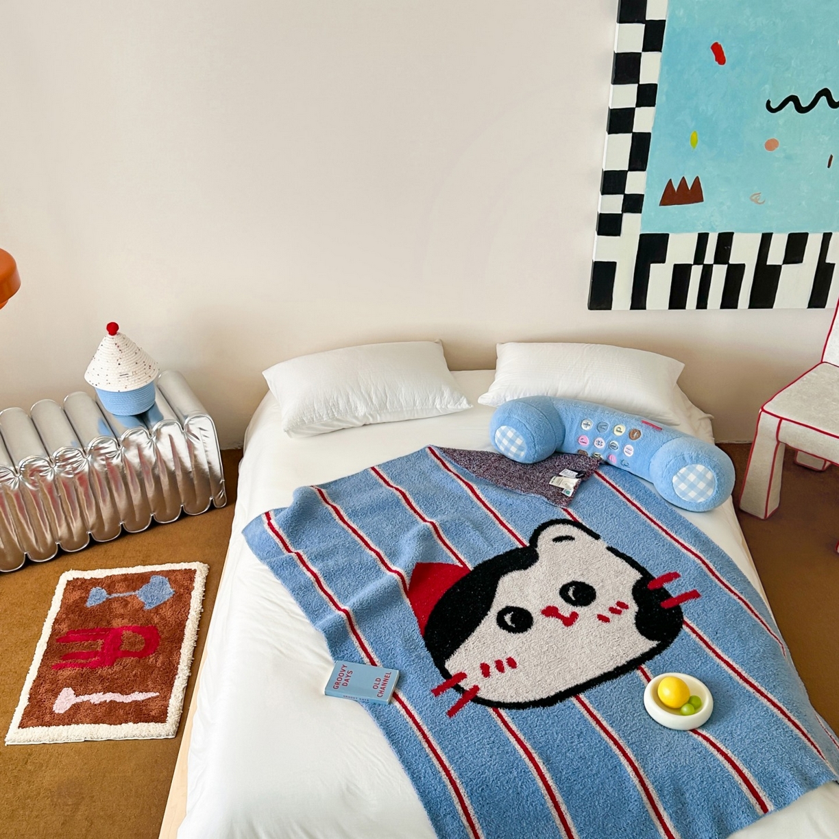 91家纺网 家纺一手货源 找家纺 觅糖家纺 2025新款卡通半边绒毛毯毯子系列 蓝条纹猫