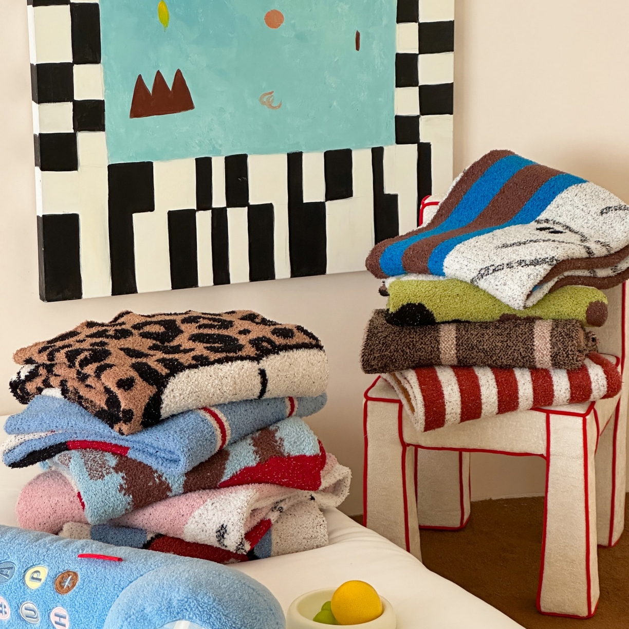 91家纺网 家纺一手货源 找家纺 觅糖家纺 2025新款卡通半边绒毛毯毯子系列 组合