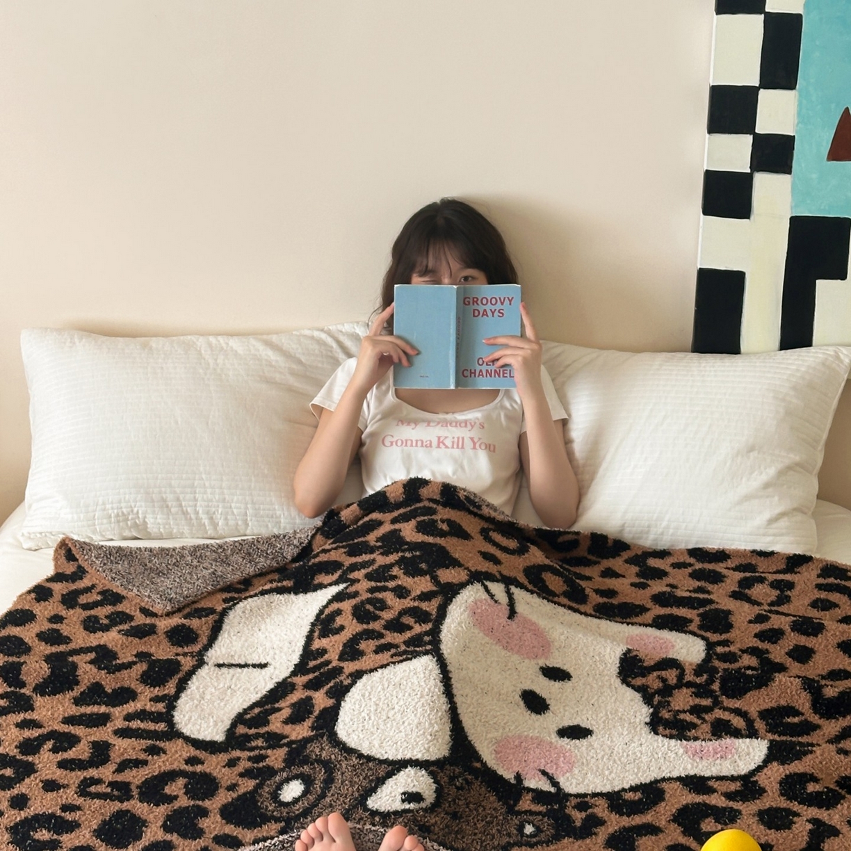 91家纺网 家纺一手货源 找家纺 觅糖家纺 2025新款卡通半边绒毛毯毯子系列 豹纹kitty