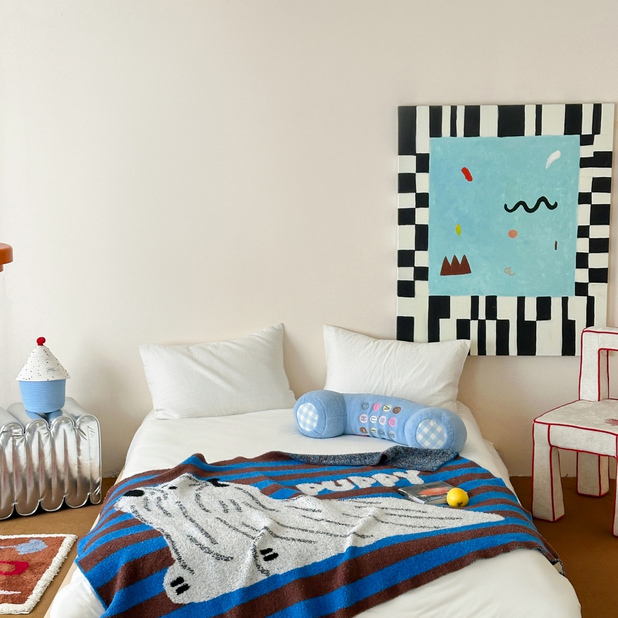 91家纺网 家纺一手货源 找家纺 觅糖家纺 2025新款卡通半边绒毛毯毯子系列 潦草小狗