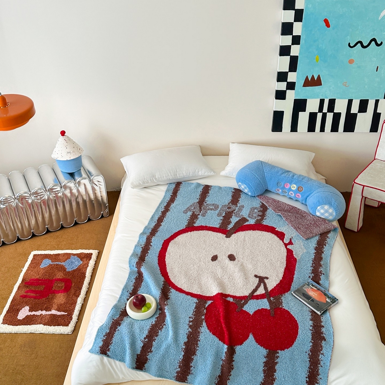 91家纺网 家纺一手货源 找家纺 觅糖家纺 2025新款卡通半边绒毛毯毯子系列 樱桃苹果