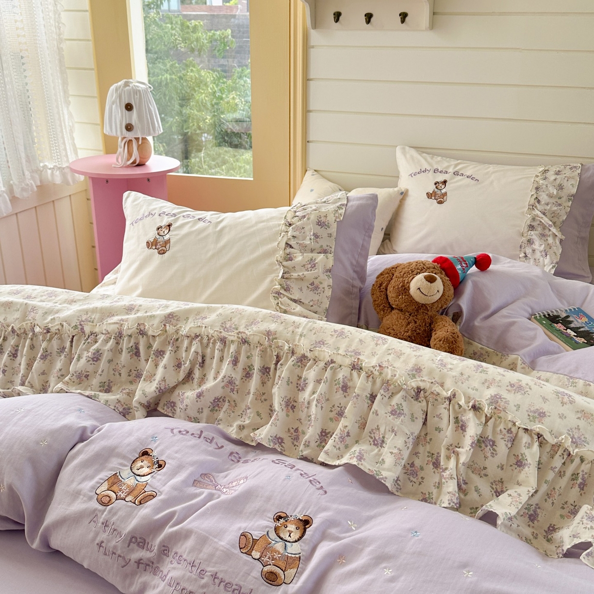 91家纺网 家纺一手货源 找家纺 （总）觅糖家纺 2025新款双层纱刺绣花边四件套系列