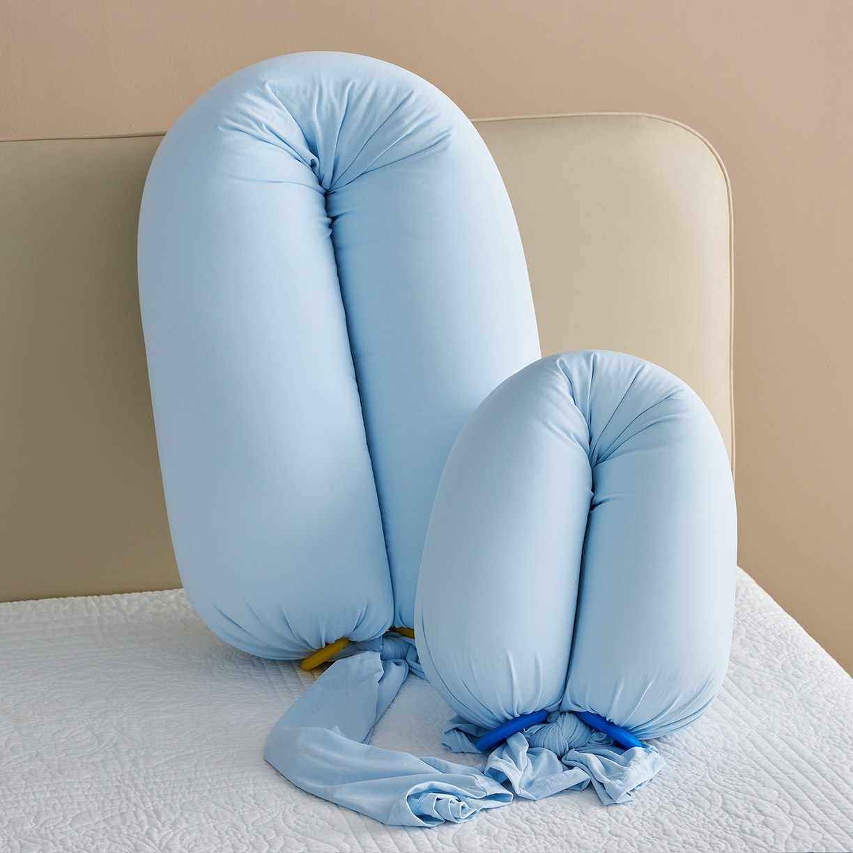 91家纺网 家纺一手货源 找家纺 乐可 2025新款素雅纯色温馨时尚多功能抱枕儿童成人侧睡夹腿抱枕靠垫 多功能抱枕-小号-BD海水蓝