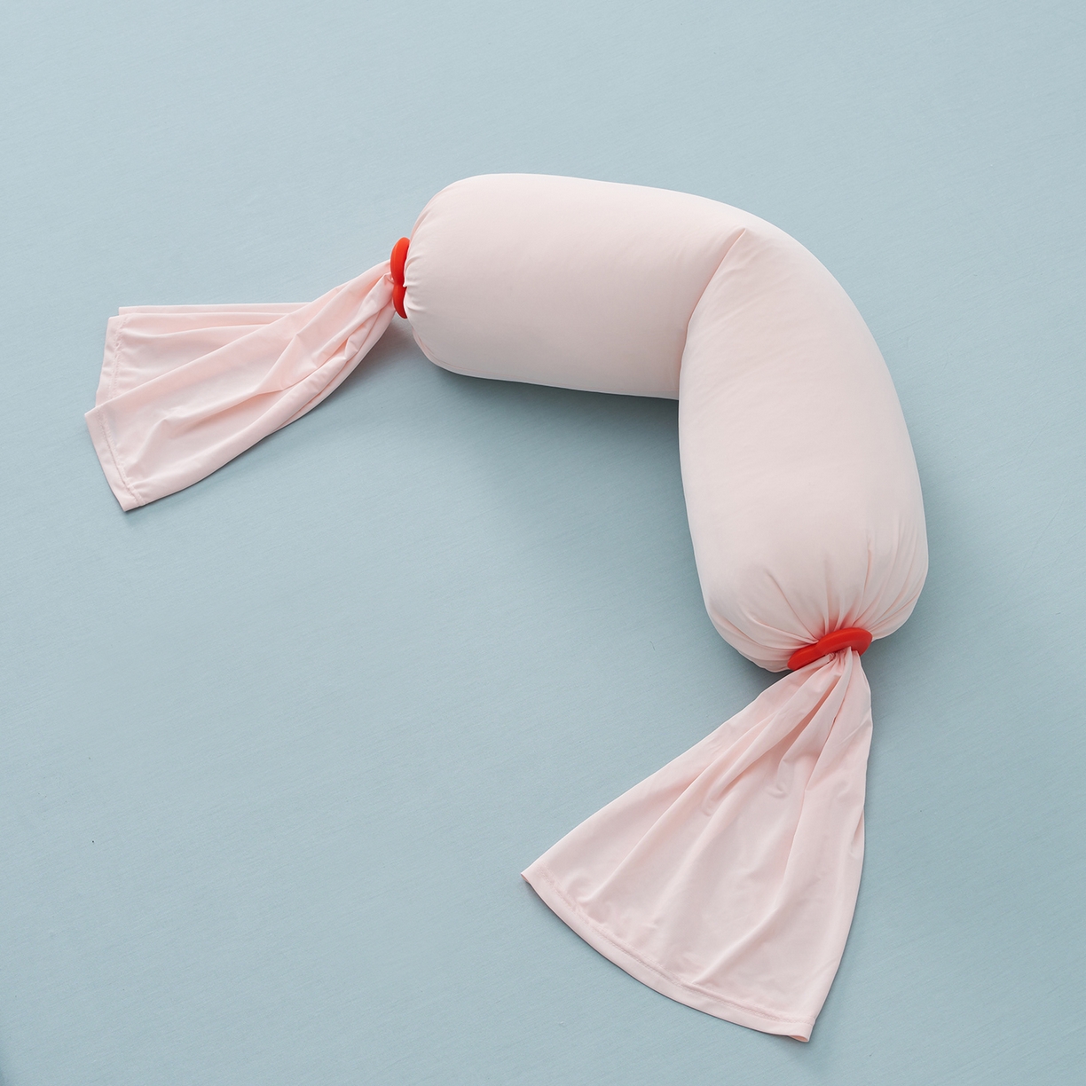 91家纺网 家纺一手货源 找家纺 乐可 2025新款素雅纯色温馨时尚多功能抱枕儿童成人侧睡夹腿抱枕靠垫 多功能抱枕-大号-BD少女粉