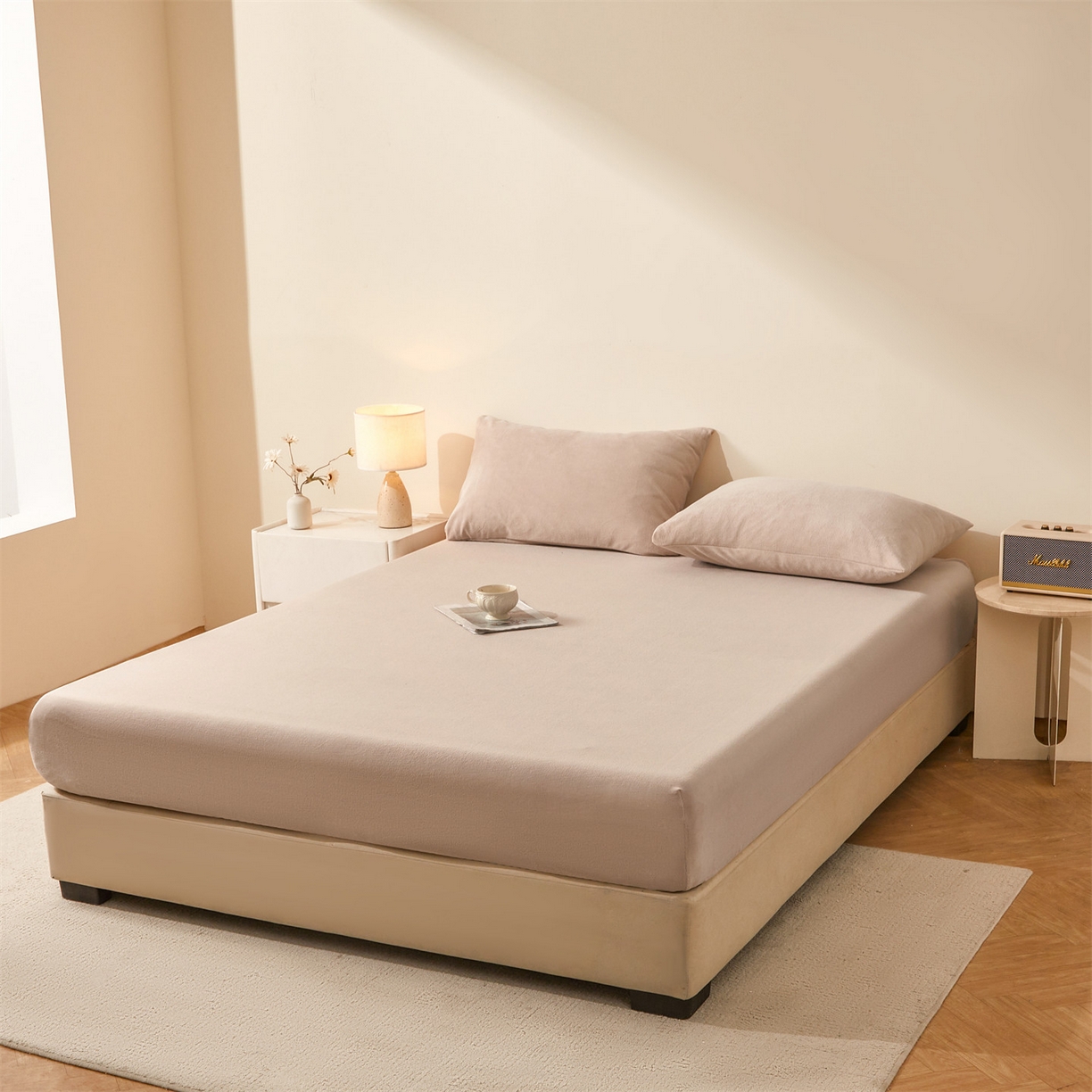 91家纺网 家纺一手货源 找家纺 优眠坊 2025新款单层高克重牛奶绒纯色床笠 岩石棕