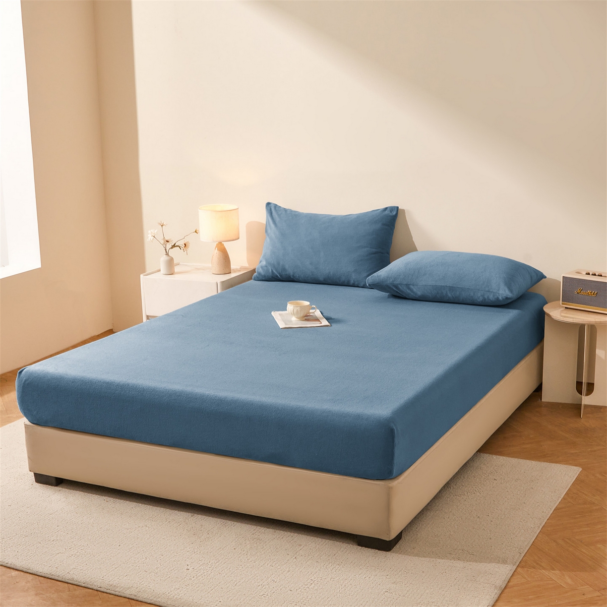 91家纺网 家纺一手货源 找家纺 优眠坊 2025新款单层高克重牛奶绒纯色床笠 鸢尾蓝