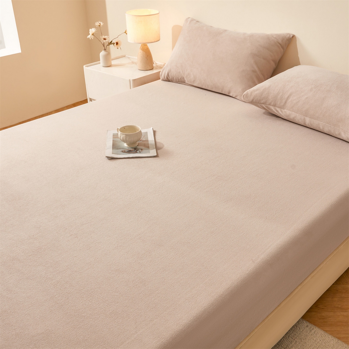 91家纺网 家纺一手货源 找家纺 优眠坊 2025新款单层高克重牛奶绒纯色床笠 岩石棕