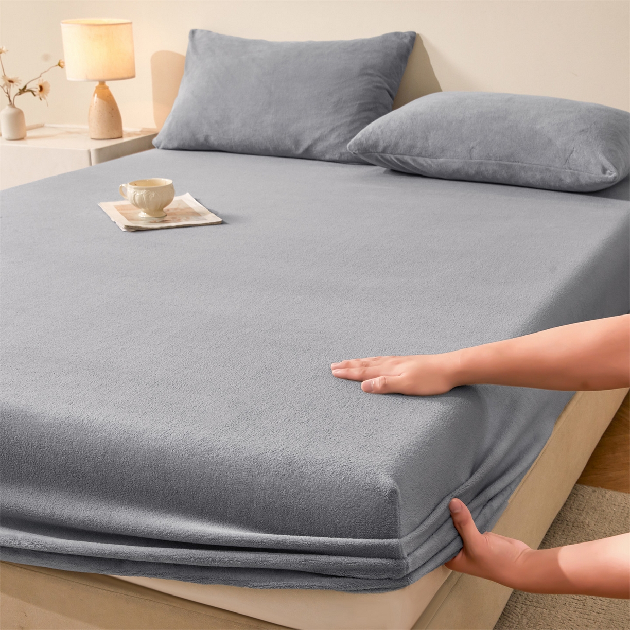 91家纺网 家纺一手货源 找家纺 优眠坊 2025新款单层高克重牛奶绒纯色床笠 玛瑙灰