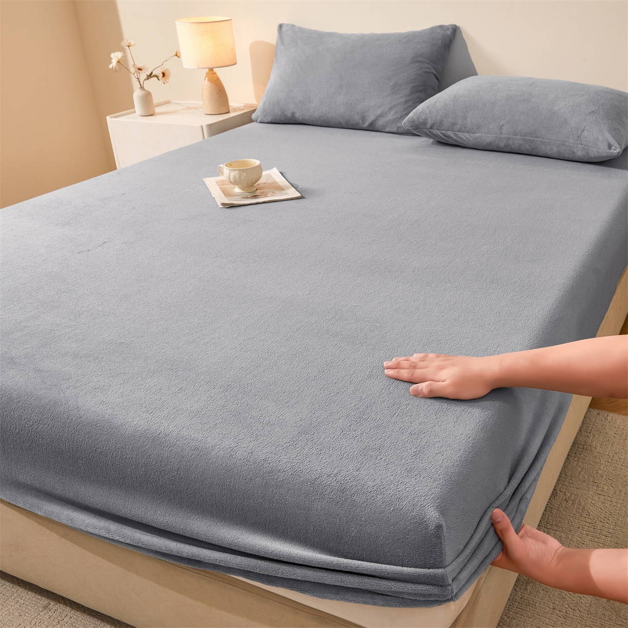 91家纺网 家纺一手货源 找家纺 优眠坊 2025新款单层高克重牛奶绒纯色床笠 玛瑙灰