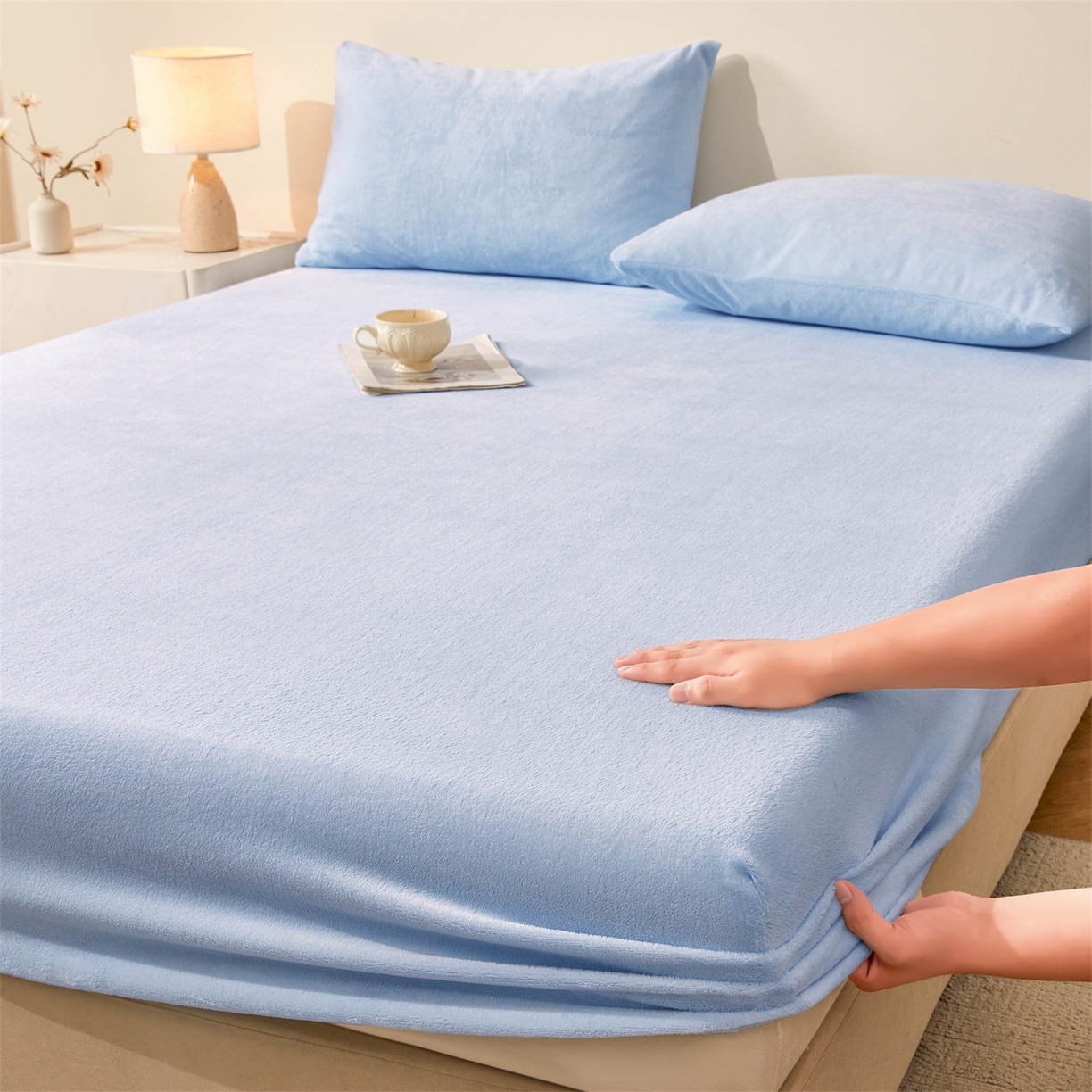 91家纺网 家纺一手货源 找家纺 优眠坊 2025新款单层高克重牛奶绒纯色床笠 星蓝