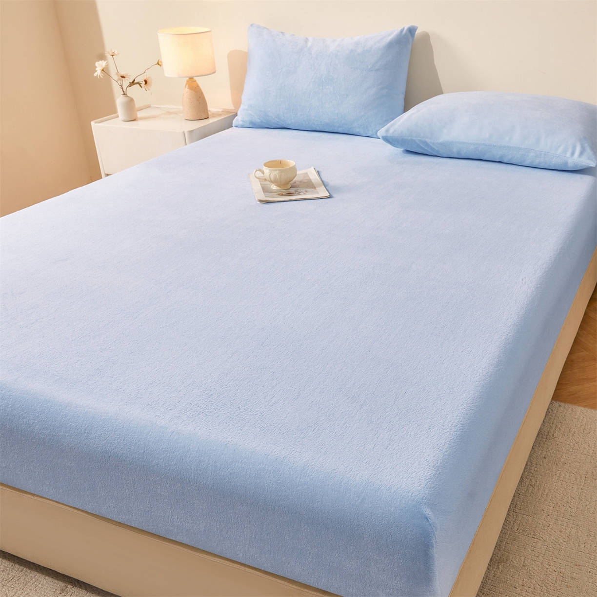 91家纺网 家纺一手货源 找家纺 优眠坊 2025新款单层高克重牛奶绒纯色床笠 星蓝