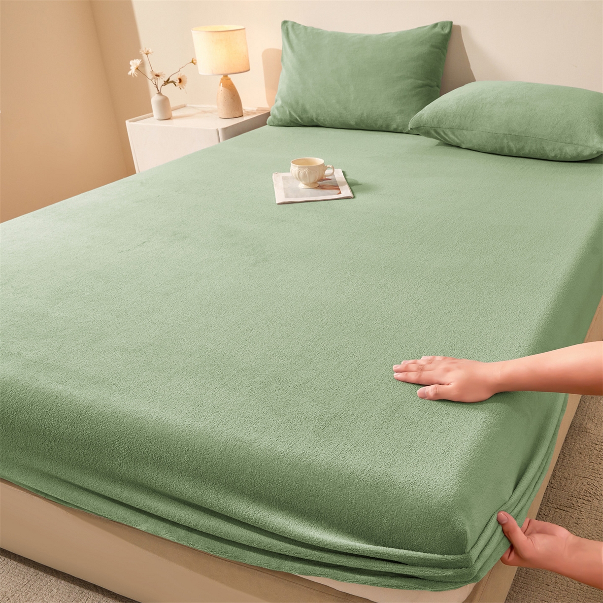 91家纺网 家纺一手货源 找家纺 优眠坊 2025新款单层高克重牛奶绒纯色床笠 翡翠绿
