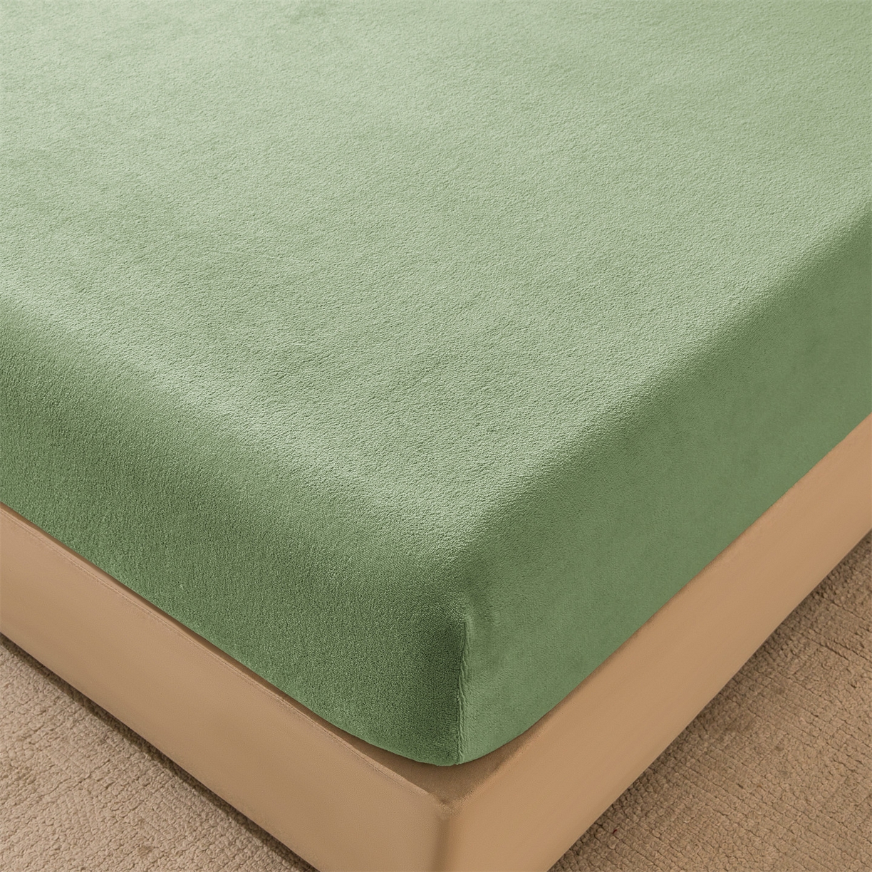 91家纺网 家纺一手货源 找家纺 优眠坊 2025新款单层高克重牛奶绒纯色床笠 翡翠绿