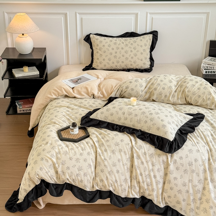 91家纺网 家纺一手货源 找家纺 宅家居 2025新款秋冬爆款轻法式赫本风灯芯绒四件套提花立体韩版花边牛奶绒三件套 繁花