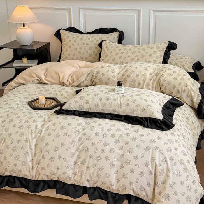 91家纺网 家纺一手货源 找家纺 宅家居 2025新款秋冬爆款轻法式赫本风灯芯绒四件套提花立体韩版花边牛奶绒三件套 繁花